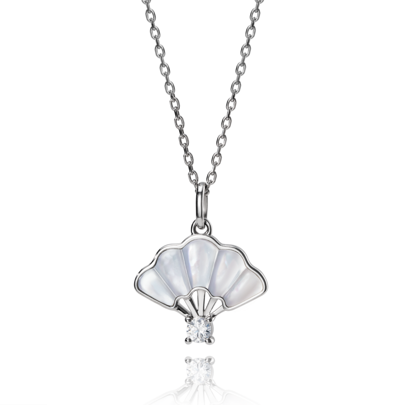 Content silver necklace